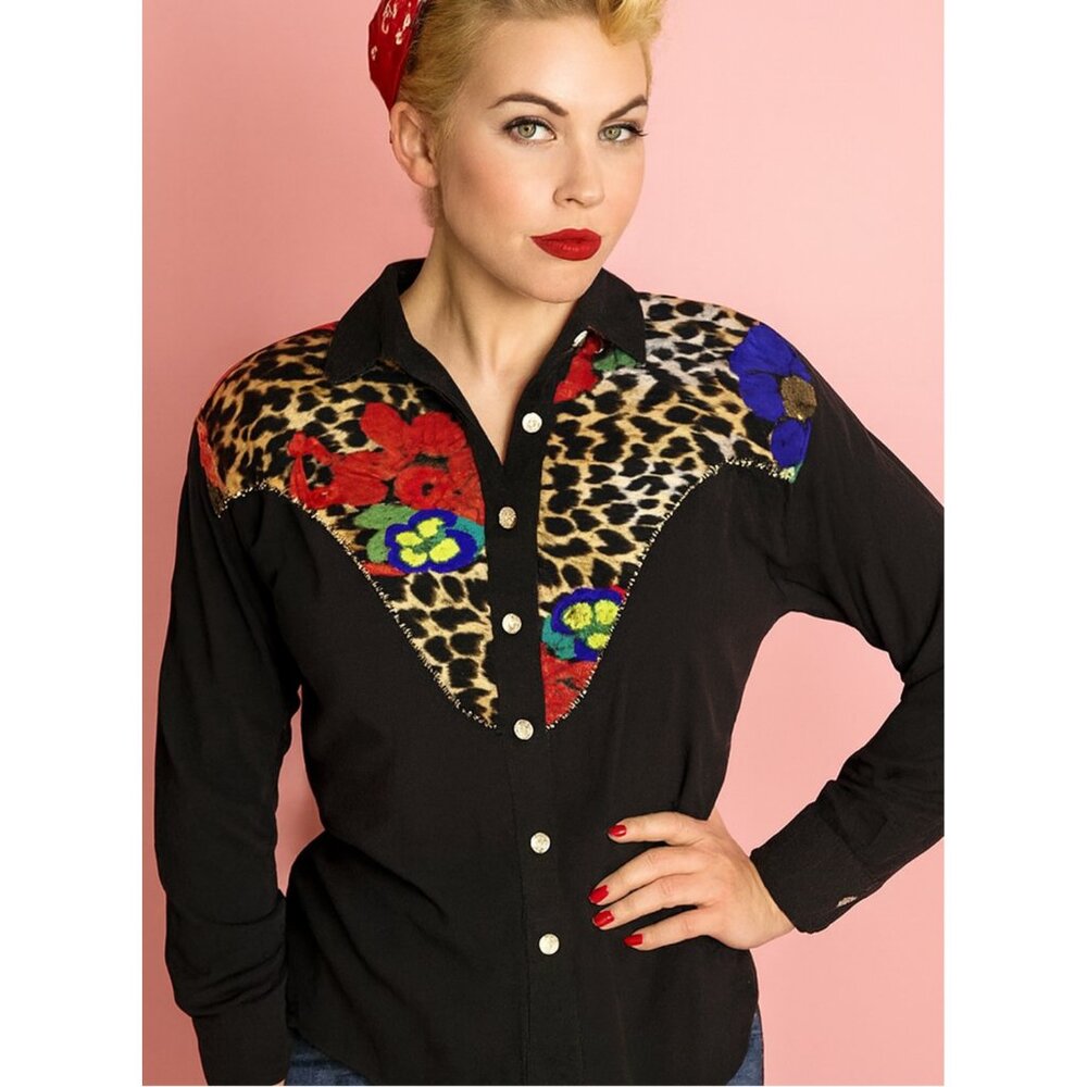 Vintage WILD FIRE Blouse Top Western Pinup Style Animal Print Floral Boho size L